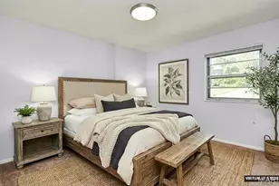 221 Braeshire Dr, Ballwin, MO 63021 - Photo 21