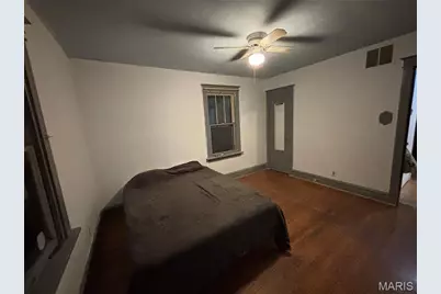 2031 Switzer Avenue, Saint Louis, MO 63136 - Photo 5