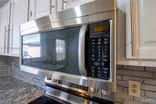 30 Tarpon Ct, Florissant, MO 63033 - Photo 7