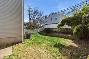 887 Dickson St, Saint Louis, MO 63122 - Photo 37
