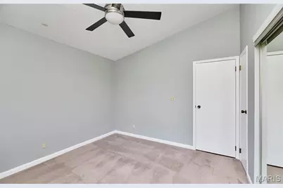 1936 Marine Terrace Drive #J, Unincorporated, MO 63146 - Photo 11