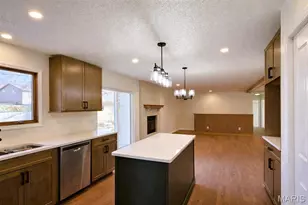 31 Pebblestone Ct, Troy, MO 63379 - Photo 3