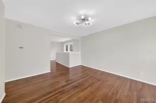 9608 Miriam Ave, Overland, MO 63114 - Photo 5