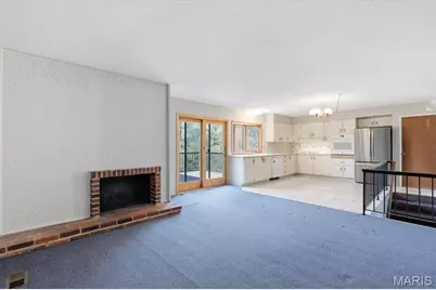 2181 Cherrycove Court, Maryland Heights, MO 63043 - Photo 15