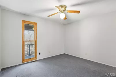 2181 Cherrycove Court, Maryland Heights, MO 63043 - Photo 17