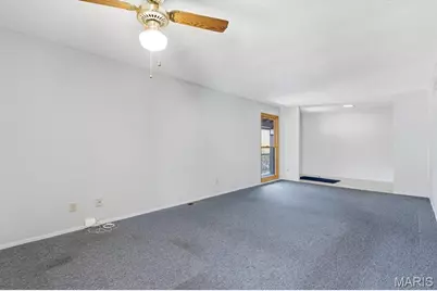 2181 Cherrycove Court, Maryland Heights, MO 63043 - Photo 7