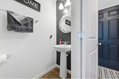 521 Palisades Drive, Saint Charles, MO 63301 - Photo 3