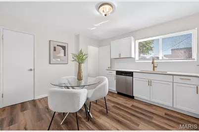 1270 Bobolink Drive, Florissant, MO 63031 - Photo 9