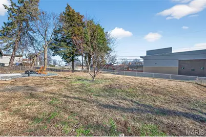 1270 Bobolink Drive, Florissant, MO 63031 - Photo 37