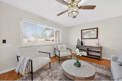 1270 Bobolink Drive, Florissant, MO 63031 - Photo 5