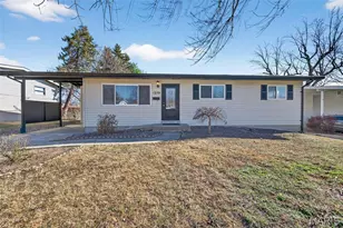 1270 Bobolink Dr, Florissant, MO 63031 - Photo 41