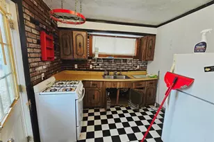 6822 Hancock Ave, Saint Louis, MO 63139 - Photo 9