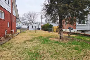 6822 Hancock Ave, Saint Louis, MO 63139 - Photo 3