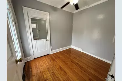 5056 Lindenwood Avenue, Saint Louis, MO 63109 - Photo 5