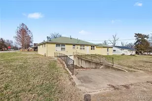 312 W Franklin Ave, Robertsville, MO 65066 - Photo 3