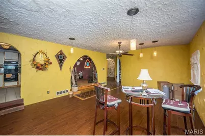 235 Quindaro Drive, Florissant, MO 63034 - Photo 17