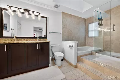 3119 Park Hampton Court, Saint Louis, MO 63139 - Photo 17