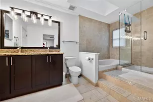 3119 Park Hampton Ct, Saint Louis, MO 63139 - Photo 17