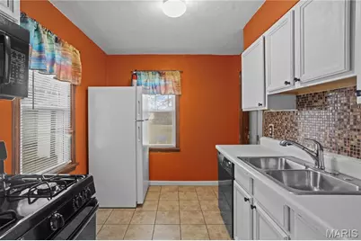 269 S Barat Avenue, Ferguson, MO 63135 - Photo 9