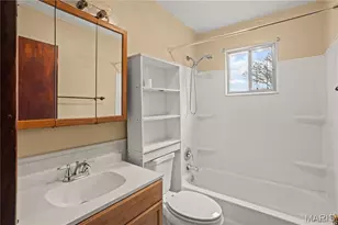 269 S Barat Ave, Ferguson, MO 63135 - Photo 13