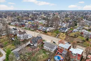 1210 N 5th St, Saint Charles, MO 63301 - Photo 31