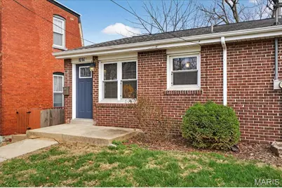 1210 N 5th Street, Saint Charles, MO 63301 - Photo 5