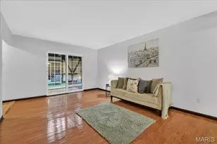 1040 Pinegate Dr, Saint Louis, MO 63122 - Photo 5