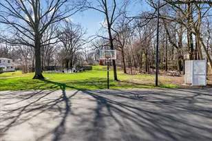 1040 Pinegate Dr, Saint Louis, MO 63122 - Photo 19