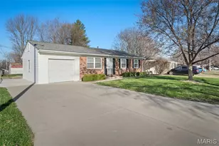 2605 Kelsey Ln, Saint Charles, MO 63301 - Photo 33