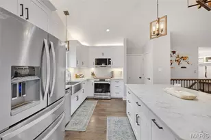 1951 Fox Pointe Dr, Arnold, MO 63010 - Photo 7