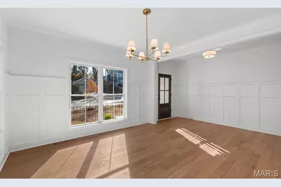 112 Oakwood Avenue, Webster Groves, MO 63119 - Photo 11