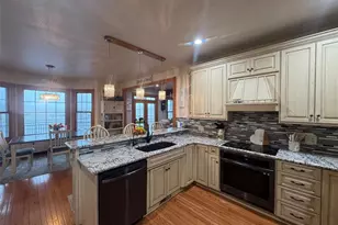 5500 Hidden Valley, Hannibal, MO 63401 - Photo 7