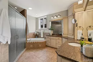 12874 Goodson Rd, Des Peres, MO 63131 - Photo 33