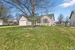 1012 Delmar Dr, O'Fallon, MO 63366 - Photo 25