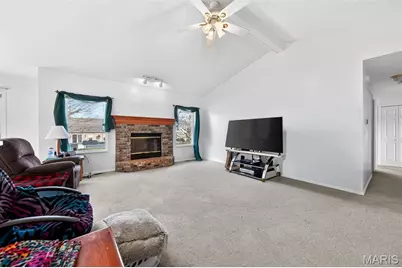 1012 Delmar Drive, O'Fallon, MO 63366 - Photo 9
