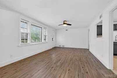 1038 Leawood Drive, Saint Louis, MO 63126 - Photo 5