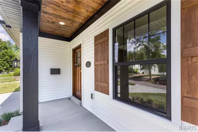 582 Drury Lane, Kirkwood, MO 63122 - Photo 5