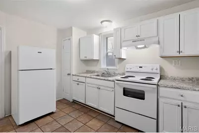 2432 Mary Avenue, Saint Louis, MO 63136 - Photo 13