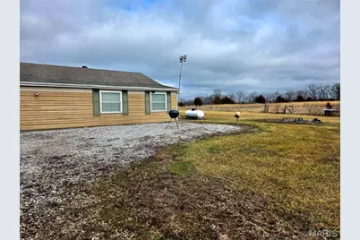 24120 Highway 107, Stoutsville, MO 65283 - Photo 19