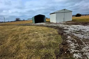 24120 Hwy 107, Stoutsville, MO 65283 - Photo 17