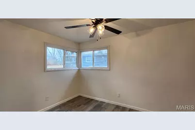 8301 Pepperidge Drive, Saint Louis, MO 63134 - Photo 19