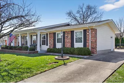 26 Grant Drive, Saint Peters, MO 63376 - Photo 3