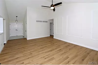 6919 Glenvale Court, Florissant, MO 63033 - Photo 5