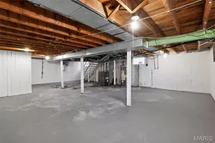 8124 Titus Rd, Saint Louis, MO 63114 - Photo 25