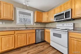 131 Stone Post Ln, Wentzville, MO 63385 - Photo 17