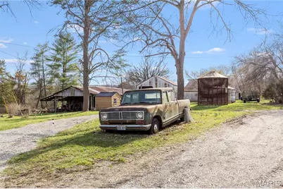 1733 Schluersburg Road, Augusta, MO 63332 - Photo 33