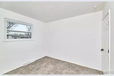 714 Lynn Haven Lane, Hazelwood, MO 63042 - Photo 25