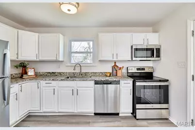 714 Lynn Haven Lane, Hazelwood, MO 63042 - Photo 19