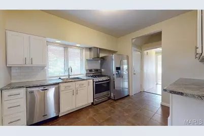 7030 Clayton Road #A, Richmond Heights, MO 63117 - Photo 13