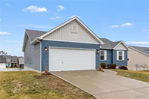 201 Majestic Lakes Blvd, Moscow Mills, MO 63362 - Photo 3